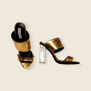 Size 8 Rose gold metallic slip on heels